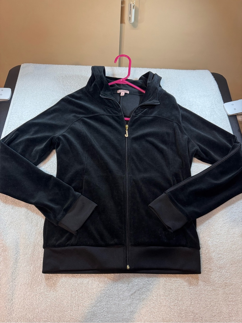 Women’s Vintage Juicy Couture Black Velour Zip Hoodie with Gold Trim. Size M